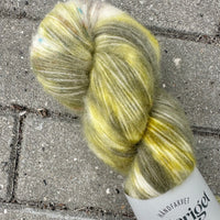 Sysleriget Alpaca Blow | By the Pond