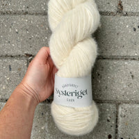 Sysleriget Alpaca Blow | Ungefärbtes weiss
