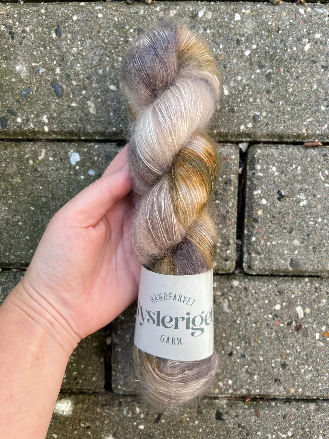 Sysleriget Silk Mohair | Truffle