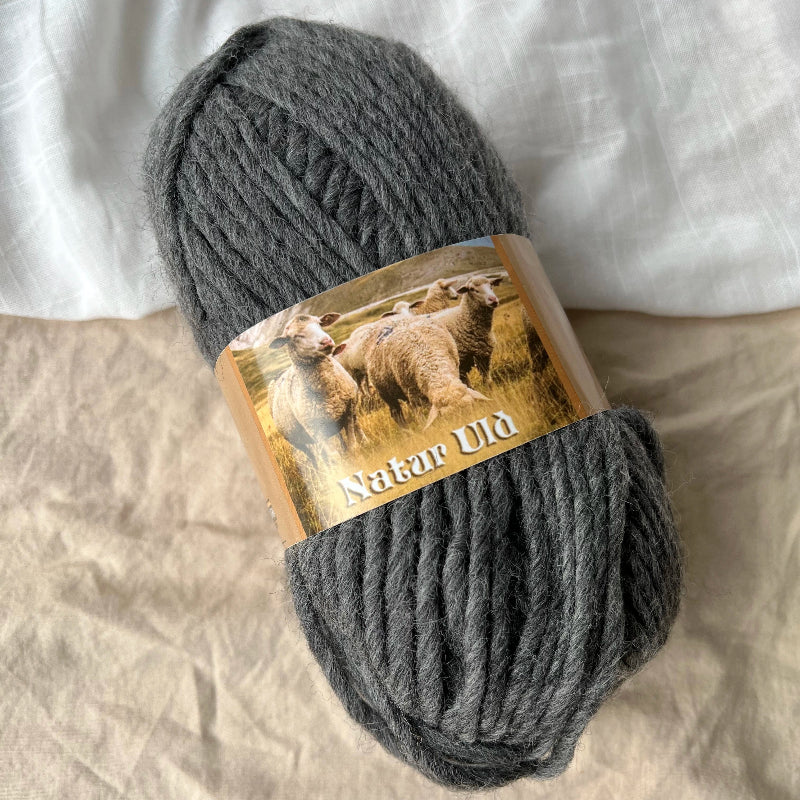 Heart yarn - Natural wool
