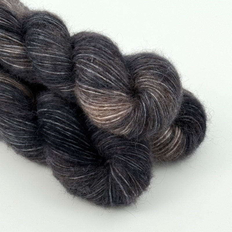 Sysleriget Alpaca Blow | Gloomy Grey