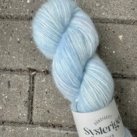 Sysleriget Alpaca Blow | Spring Sky