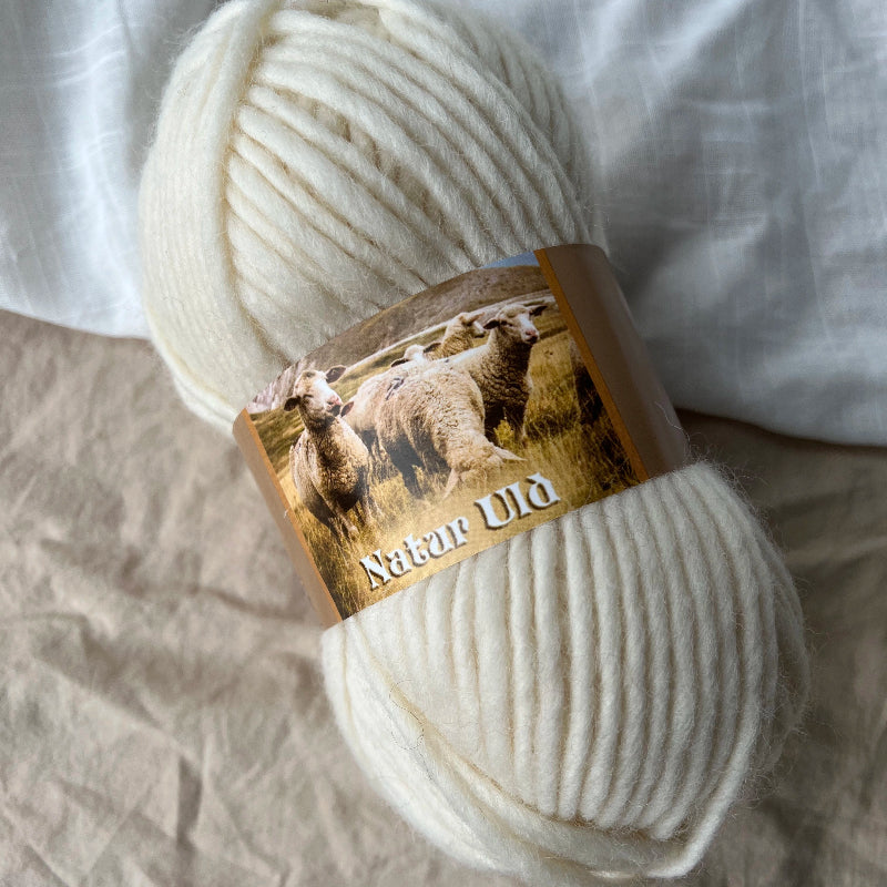 Heart yarn - Natural wool