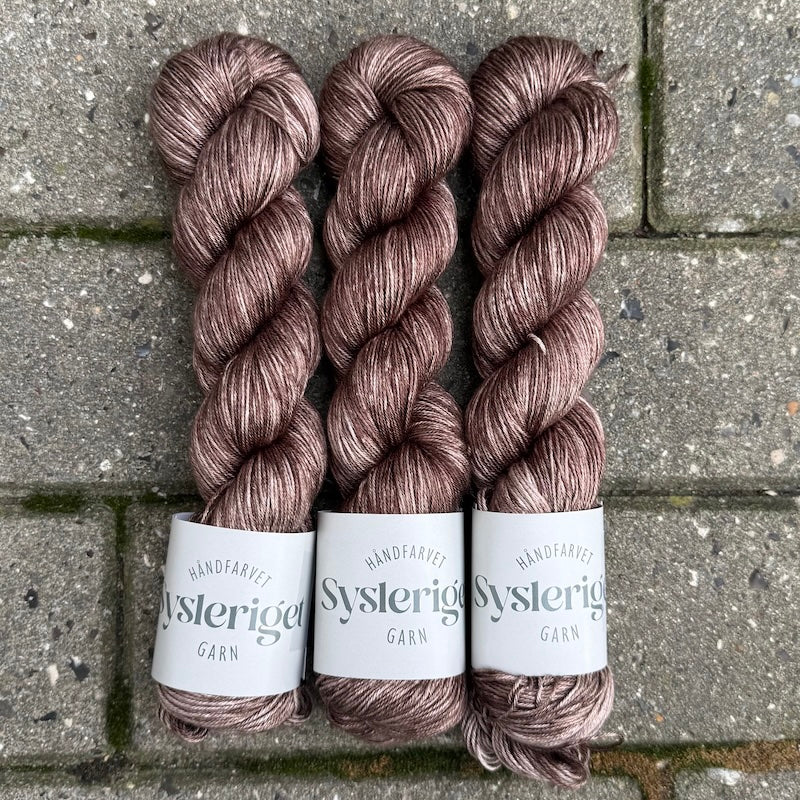 Sysleriget Pure Silk | Pecan Brown